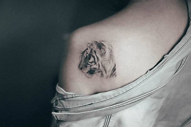 Great Tiger Tattoos For Women Shoulder Back