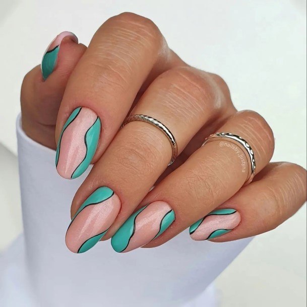 Great Turquoise Ombre Nails For Women