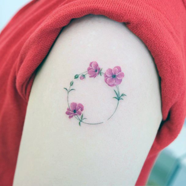 Great Wreath Tattoos For Women