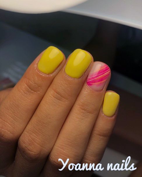 Great Yellow Summer Nails For Women