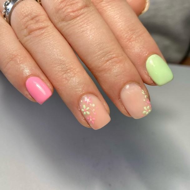 Green And Pink Nails Feminine Ideas