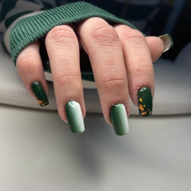 Green And White Girls Nail Ideas