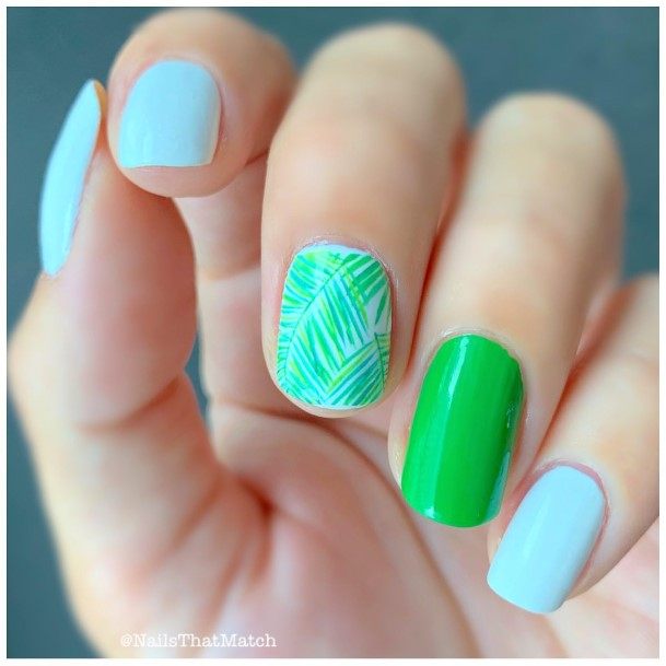 Green And White Nail For Ladies