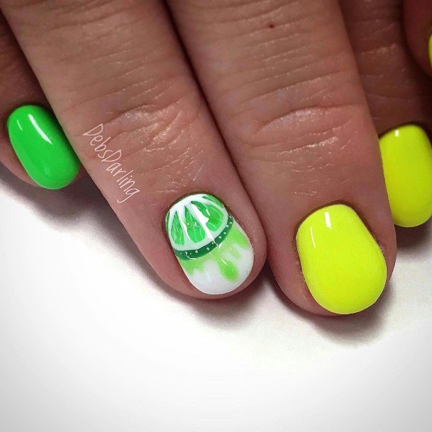 Green And Yellow Female Nail Designs