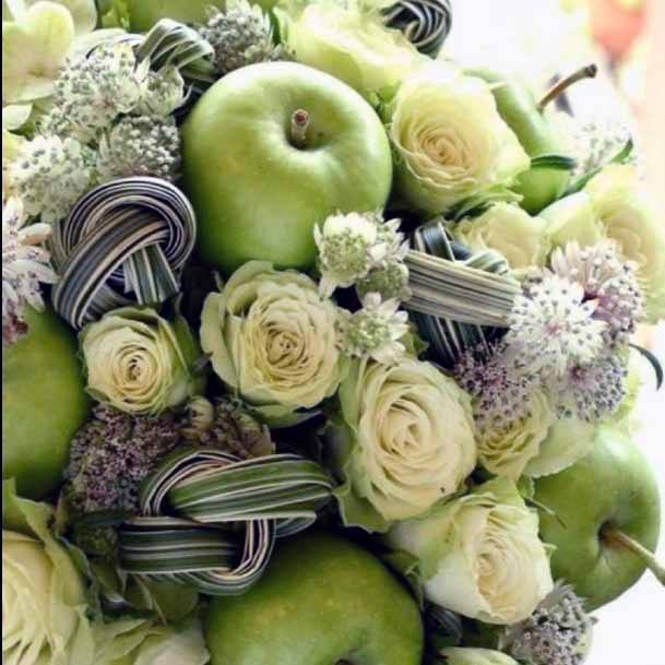 Green Apples And Roses Bunch Cheap Wedding Decorations