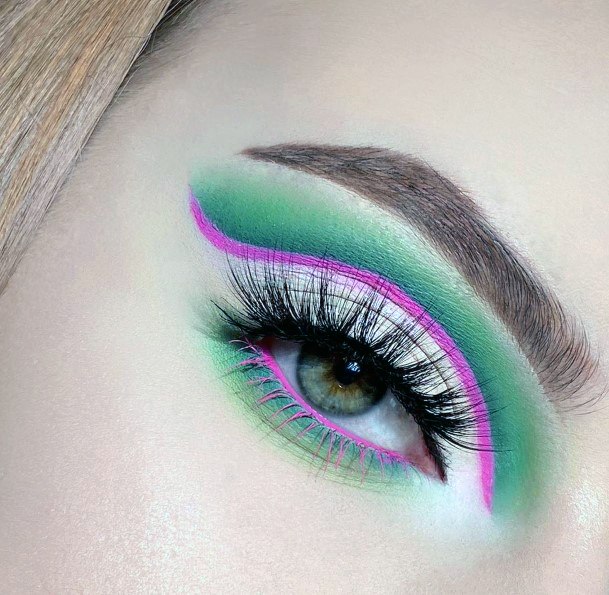 Green Arc Cool Eyeshadow Women