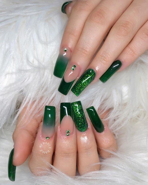 Green Glitter Womens Nails