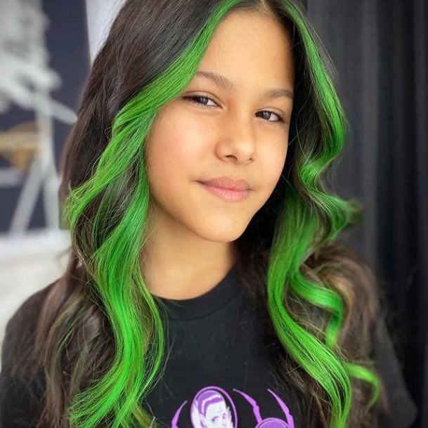 Green Hairstyless For Girls