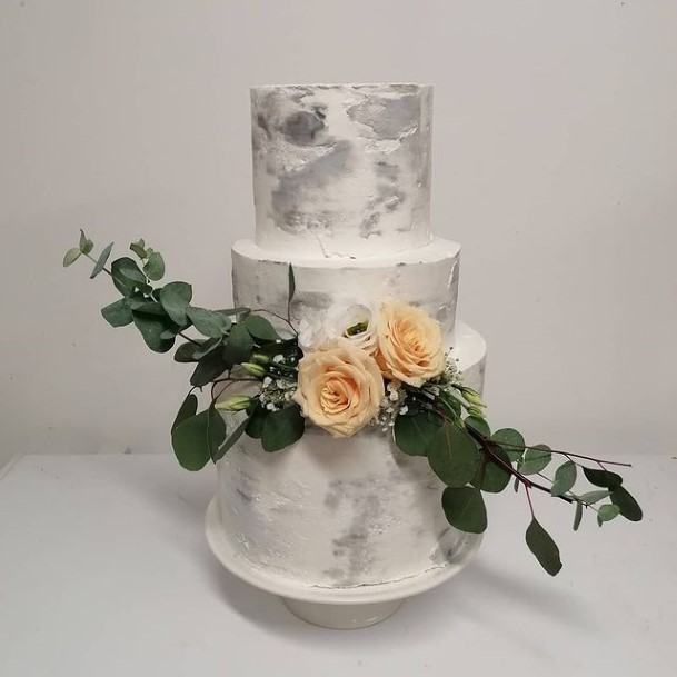 Grey And White Beautiful Wedding Cake With Leafy Rose