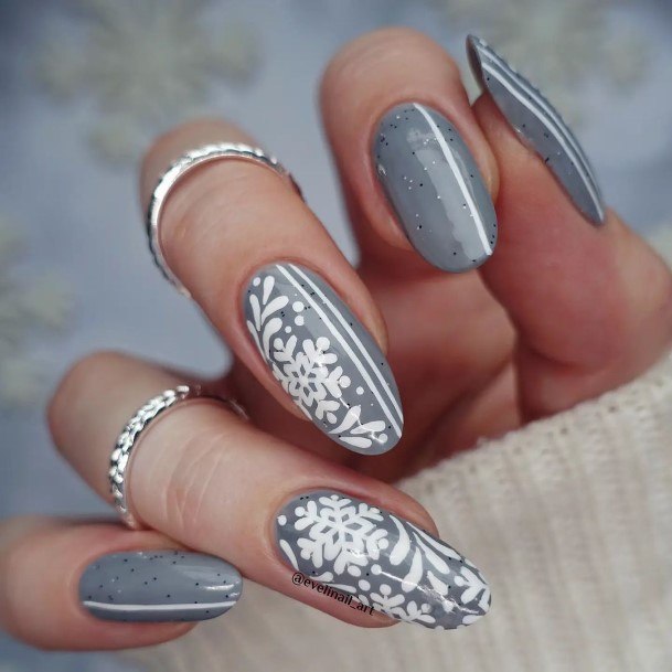 Grey And White Womens Nail Designs