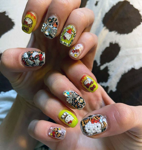 Grey And Yellow Hello Kitty Nails