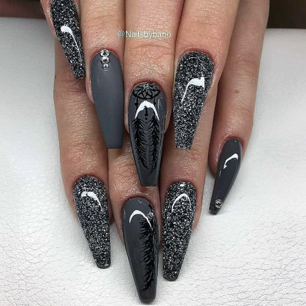 Grey Glossy Nails For Women