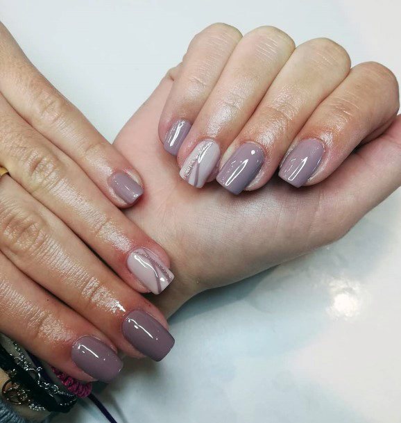 Greying Light Purple Shaded Nails