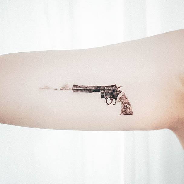 Gunic Womens Gun Tattoo Designs