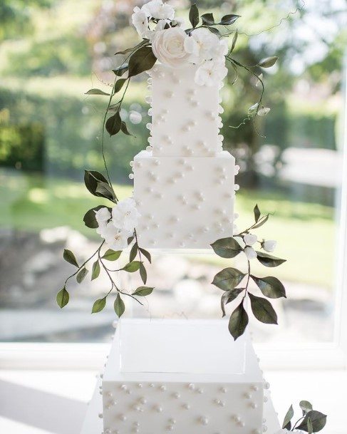 Hanging Magic Cake Beautiful Wedding