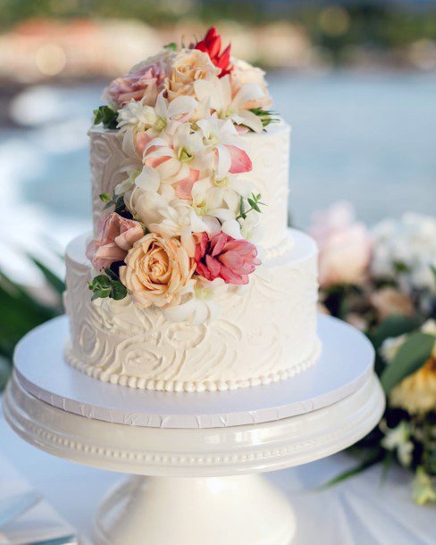 Hawaiian Wedding Flowers On Cake