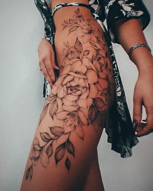 Hips Female Tattoo Designs