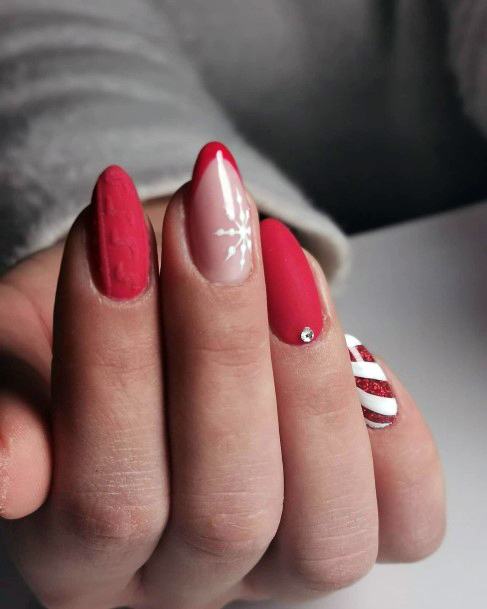 Holiday Nails For Girls