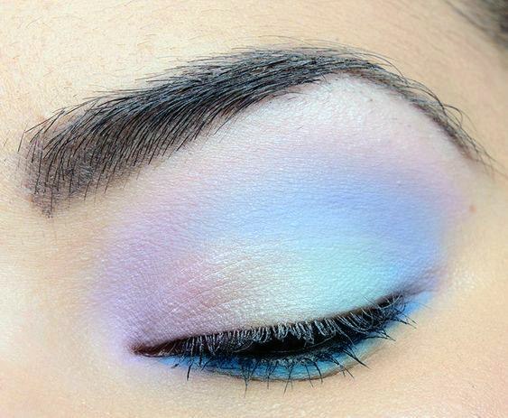 Hologram Effect Cute Eyeshadow Women