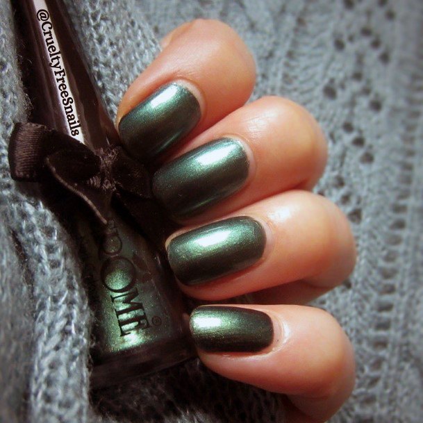 Hunter Green Nail Feminine Designs