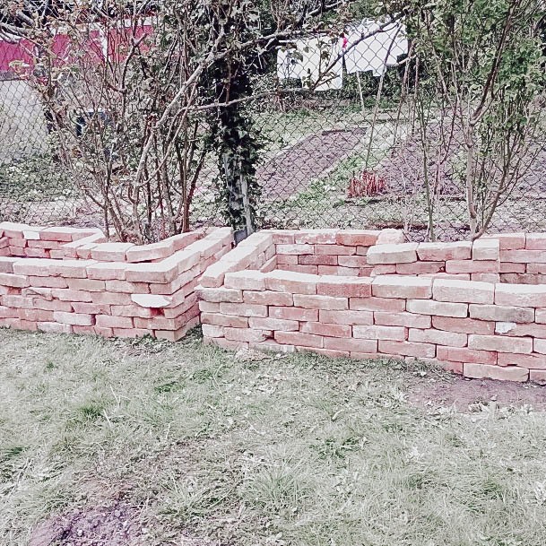 Ideas For Building A Brick Raised Garden Bed