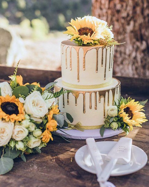 Immense Wedding Cakes Women Sunflowers Dripping Icing