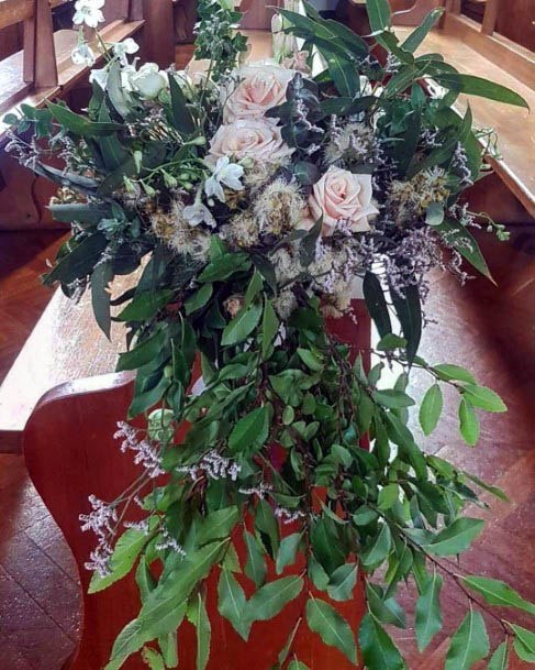 Impressive Greenery Vine White Flower Bouquet Pew Ideas For Wedding Decor