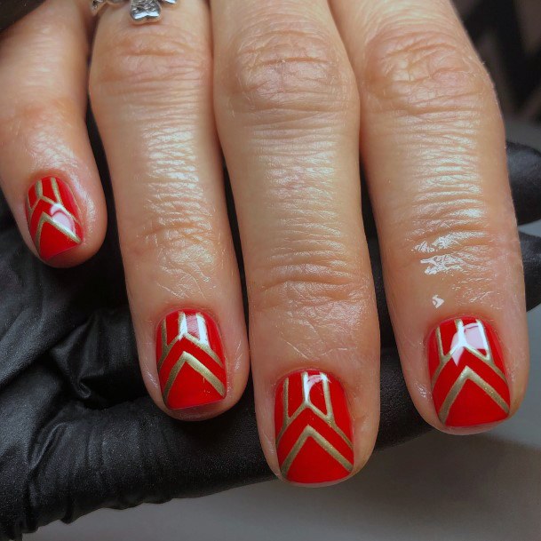 Impressive Ladies Art Deco Nail