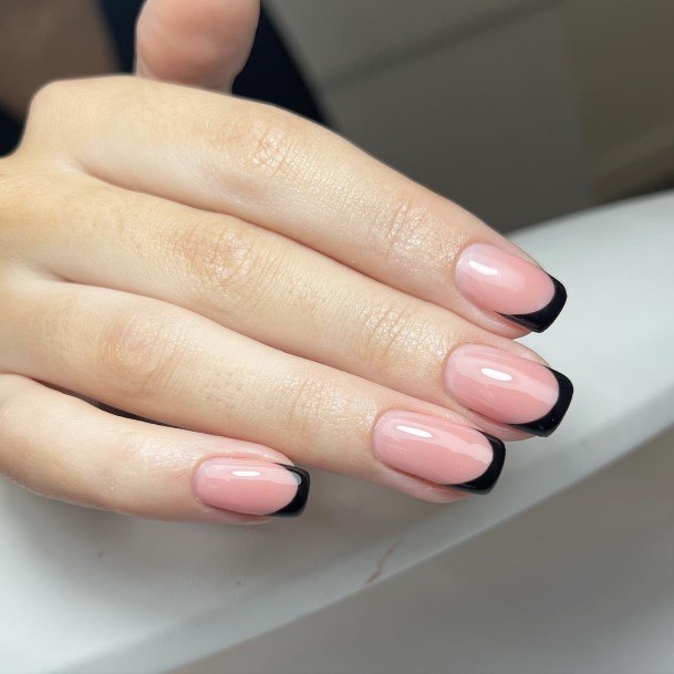 Impressive Ladies Black French Tip Nail