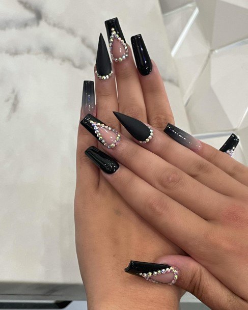 Impressive Ladies Black Prom Nail