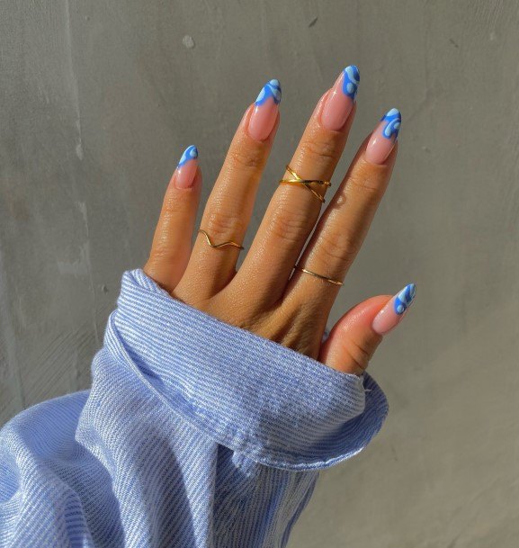 Impressive Ladies Blue Summer Nail