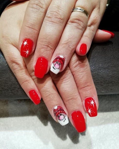 Impressive Ladies Christmas Gel Nail