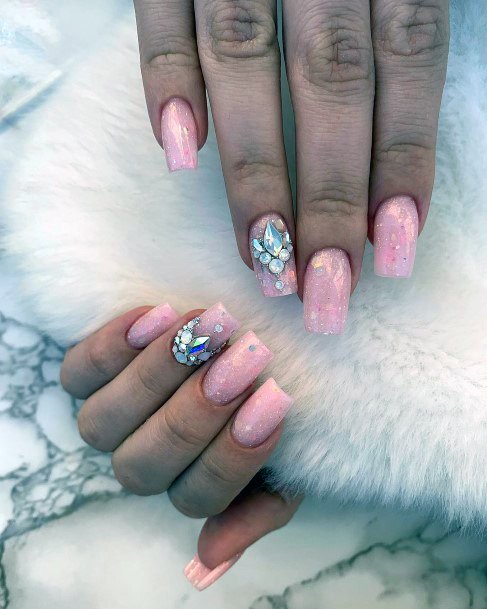 Impressive Ladies Crystals Nail