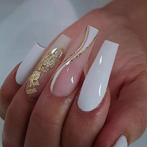 Impressive Ladies Gold Nail