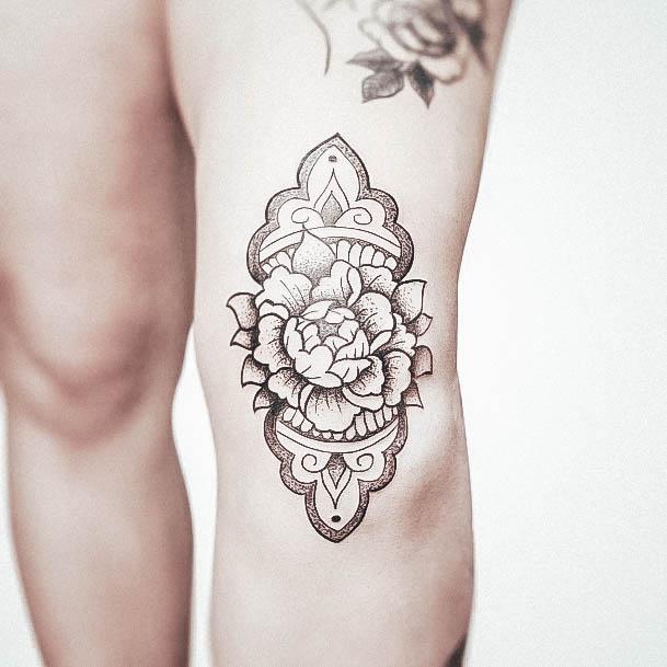 Impressive Ladies Knee Tattoo