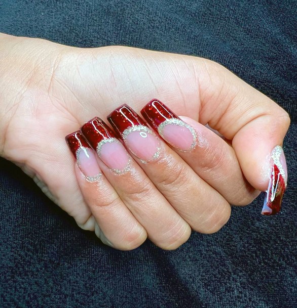 Impressive Ladies Maroon And Silver Nail