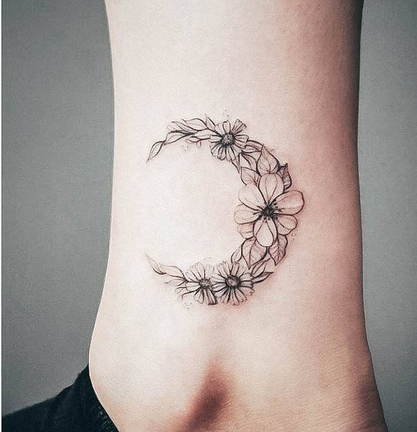 Impressive Ladies Moon Tattoo