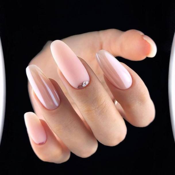 Impressive Ladies Neat Nail