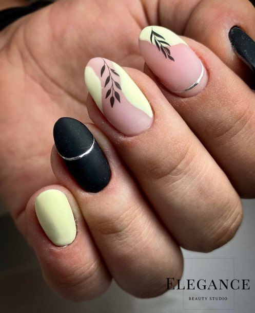 Impressive Ladies Pastel Nail