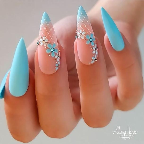 Impressive Ladies Stylish Nail