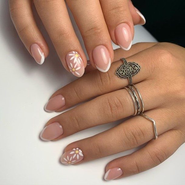 Impressive Ladies White French Tip Nail