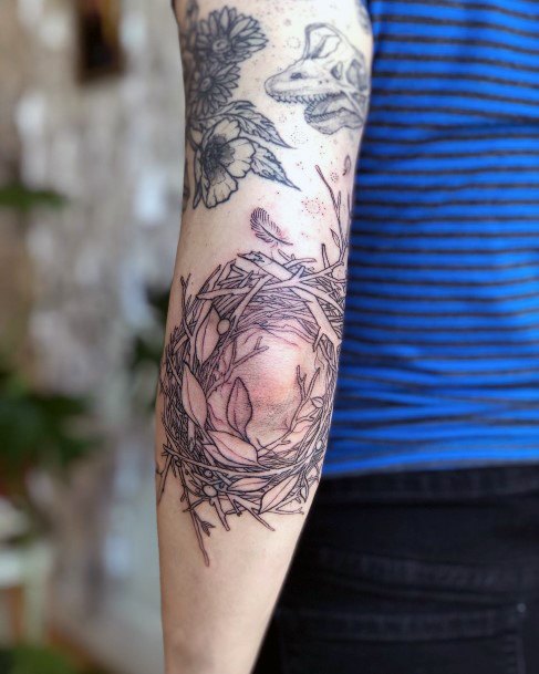 Incredible Birds Nest Tattoo For Ladies