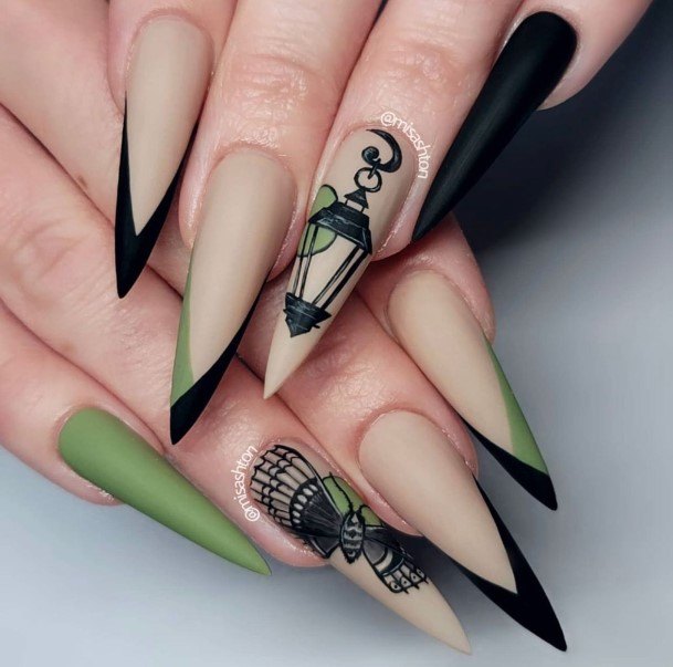 Incredible Black And Green Nail For Ladies