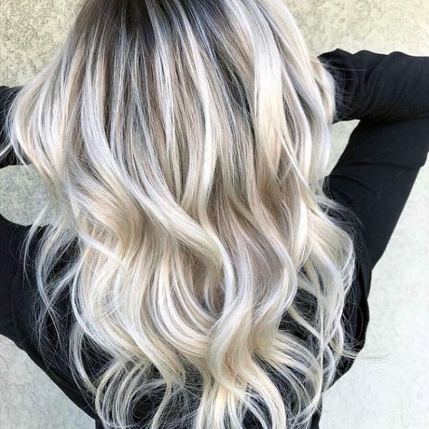 Incredible Blonde Ombre Hairstyles For Ladies