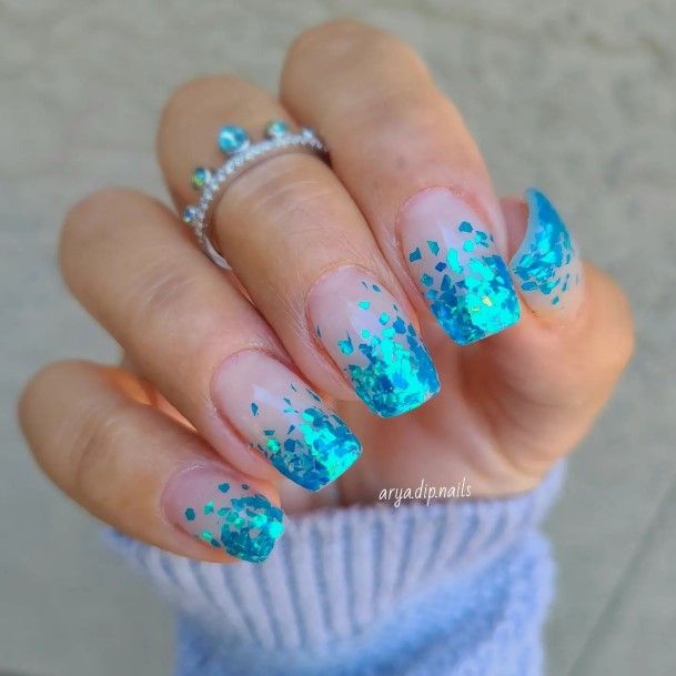 Incredible Blue Short Nail For Ladies