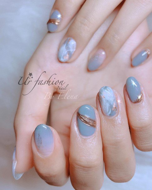 Incredible Clear Blue Nail For Ladies