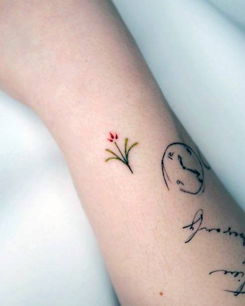 Incredible Cool Little Tattoo For Ladies