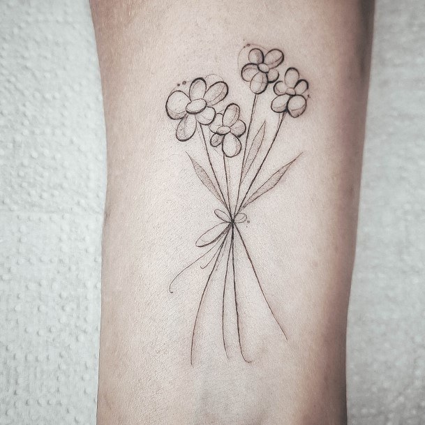 Incredible Daisy Sketched Tattoo For Ladies