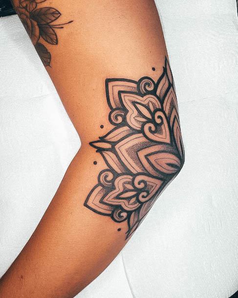 Incredible Elbow Tattoo For Ladies