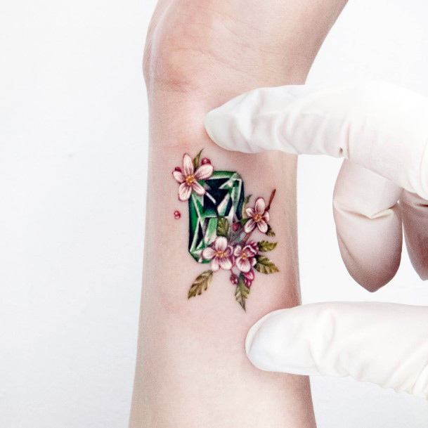 Incredible Emerald Tattoo For Ladies